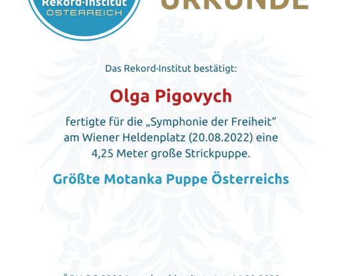 ÖRN-RC-22906 - Größte Matonka Puppe Österreichs © Rekord·Institut ÖSTERREICH